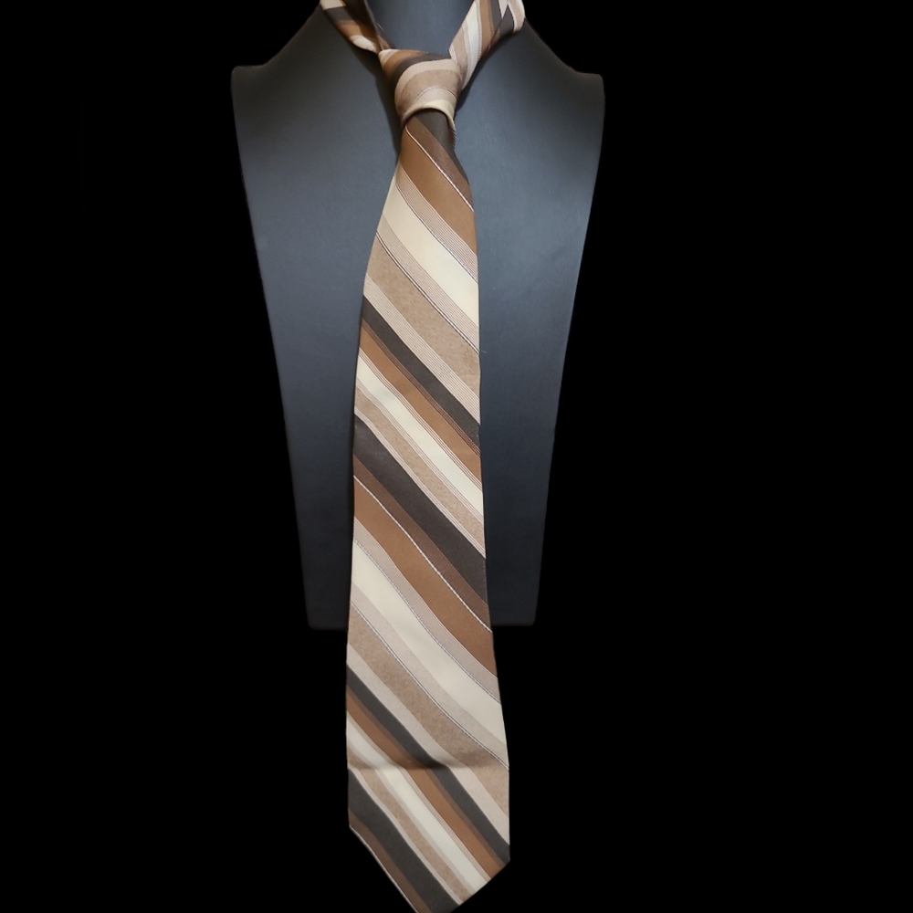 Vintage St Micharl Men's Necktie L9